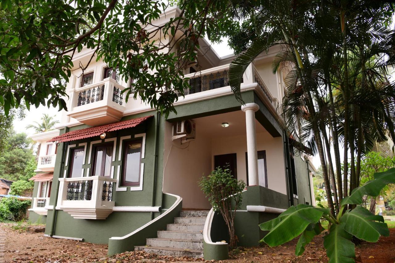 White Square Nirvana, Parra Mapusa Eksteriør bilde