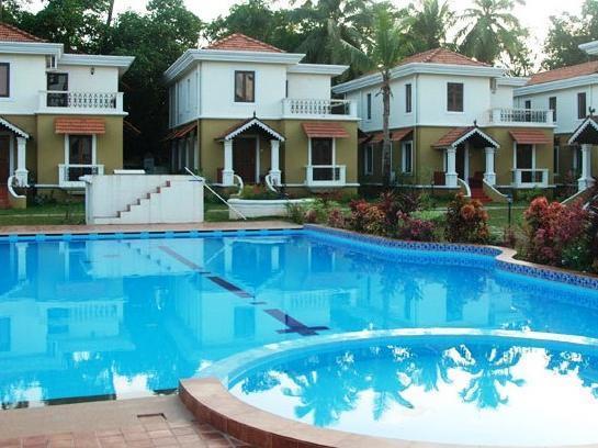 White Square Nirvana, Parra Mapusa Eksteriør bilde