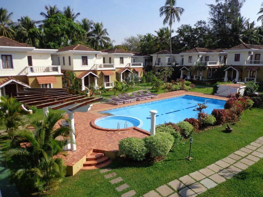 White Square Nirvana, Parra Mapusa Eksteriør bilde